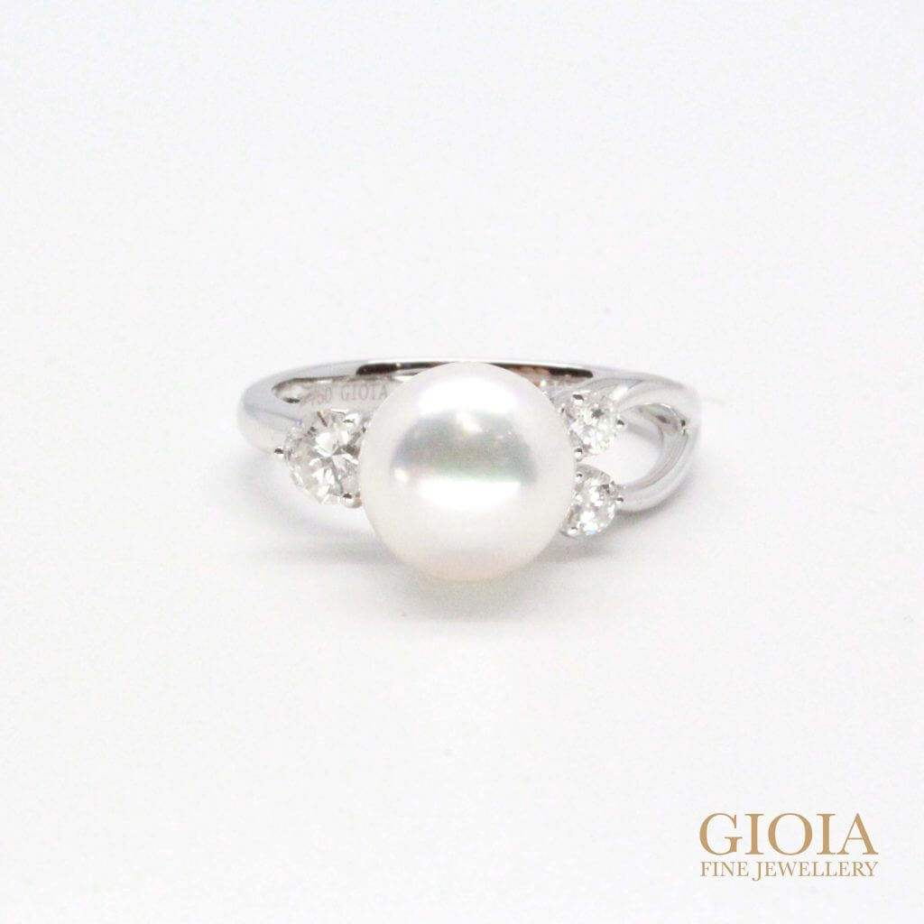Pearl engagement ring with diamond | Unique one of a kind proposal ring
