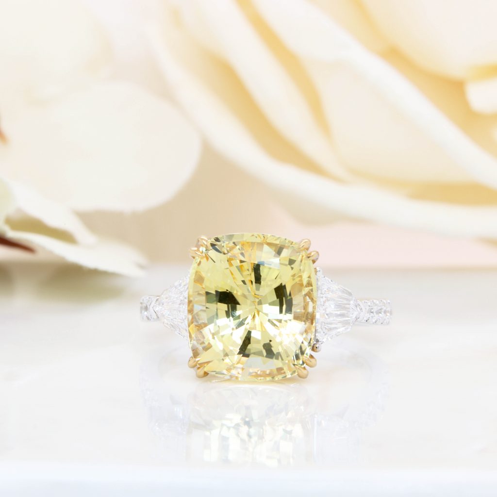 Henri Daussi 4.2ct Canary Yellow Sapphire Shield Diamond Ring 18K White  Gold 3st | eBay