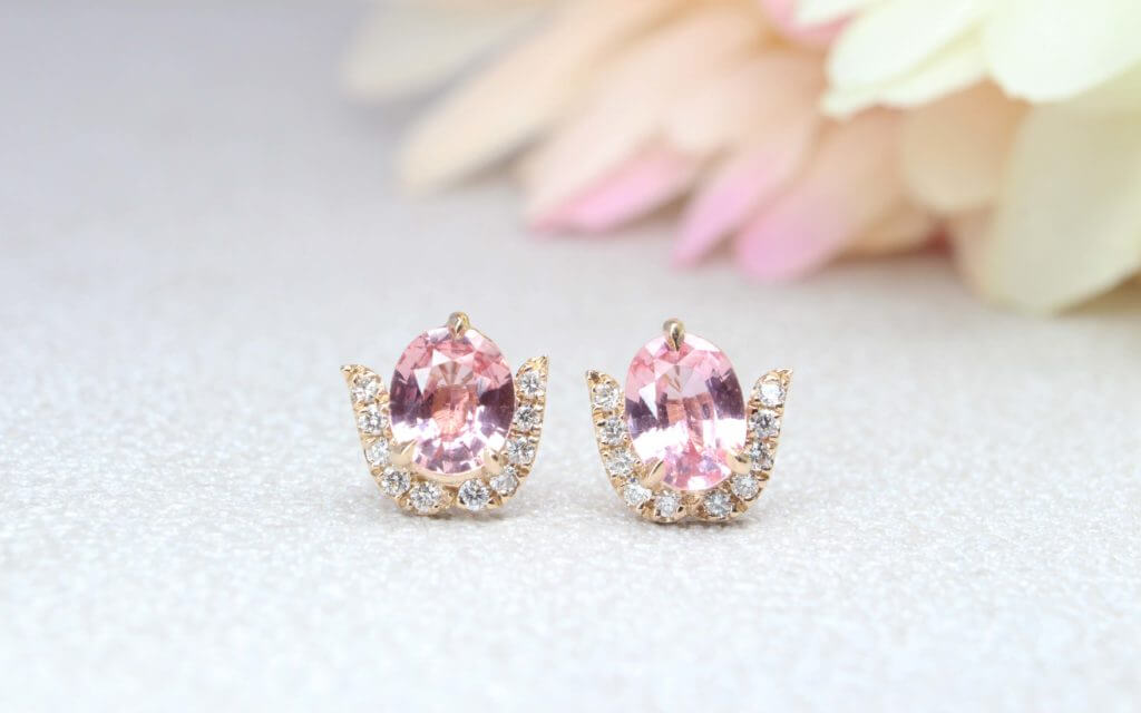 Customised earring with Padparadscha Sapphire gemstone, orangy pink colour gemstone - Customised Gemstone Jewellery | Local Singapore Designer Jeweller in fine jewelry with Padparadscha Sapphire gemstone