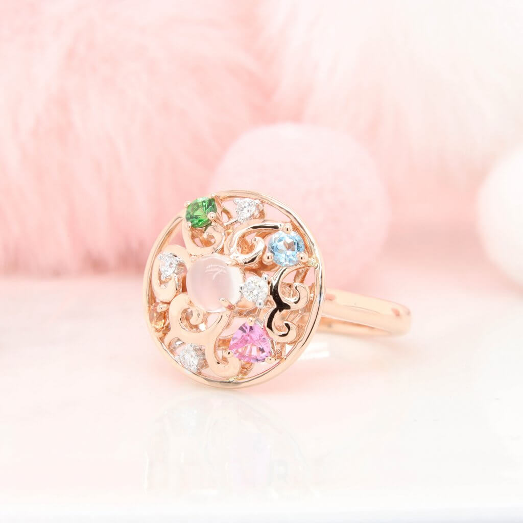 Family Birthstone Jewellery cluster coloured gemstone custom ring, bracelet, pendant, earring. Heritage heirloom jewelry customised with family birthstone | SG
